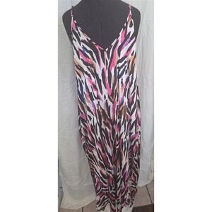 NWT Van Winkle XL Tiger Stripe Satin V-Neck Sleeveless Maxi Chemise 128645